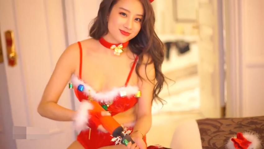 -国产圣诞_摄影师果哥出品筱慧圣诞性感大礼_mp4