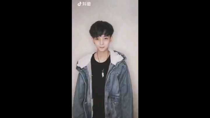 抖音网红被廾