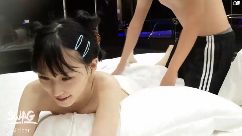 台湾SWAG_minicat_私人精油按摩師_按到哪裡去了下面都濕漉漉的
